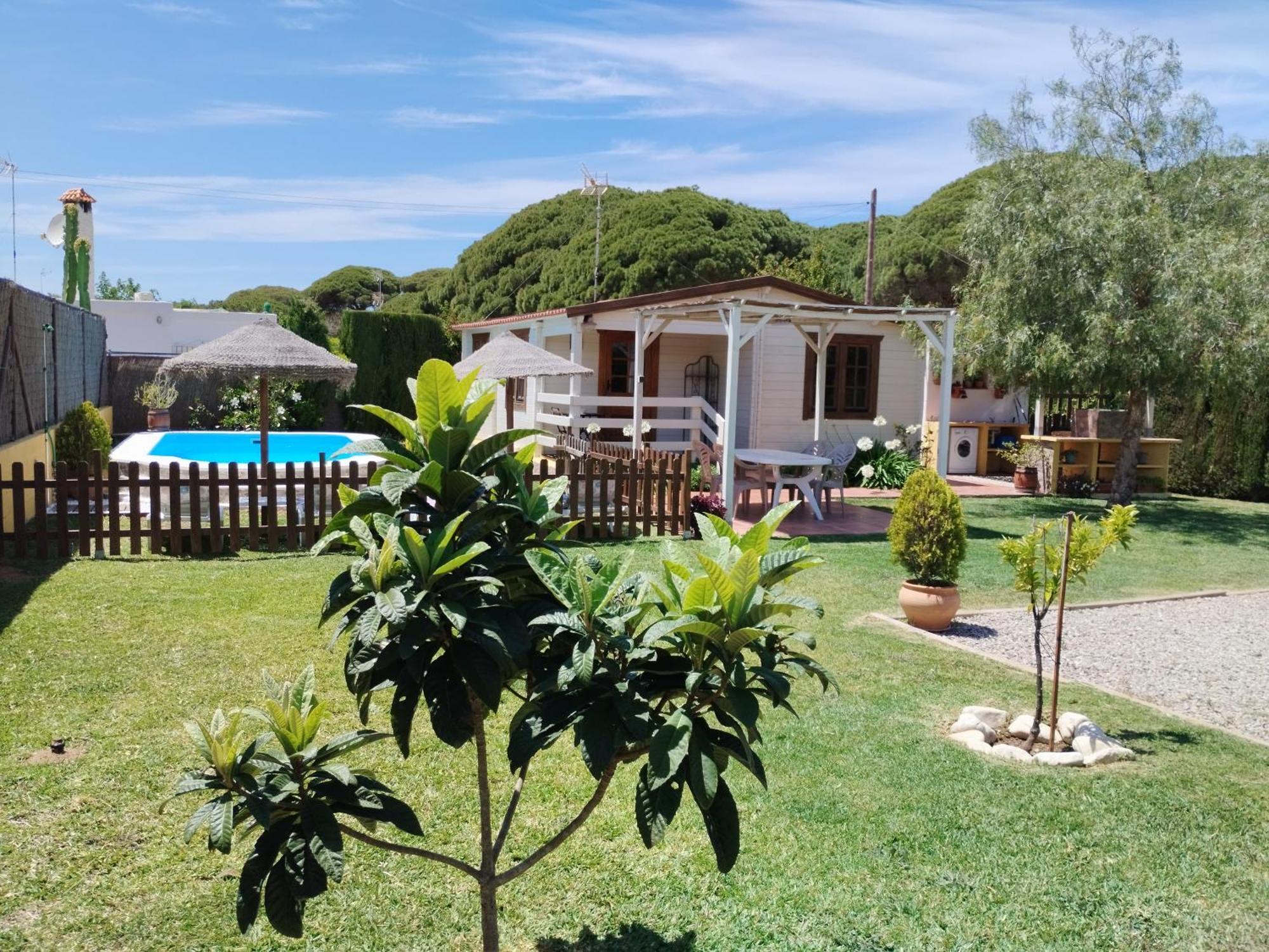 Cabana Blanca Roche Jorge โกนิล เด ลาฟรอนเตรา ภายนอก รูปภาพ